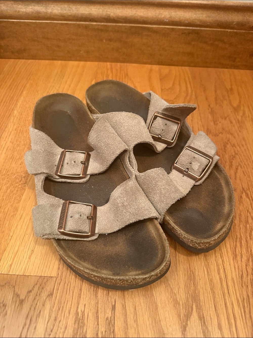 Birkenstock Arizona Soft FB Taupe Suede Sandals Adjustable Sz 40 Narrow US9-9.5